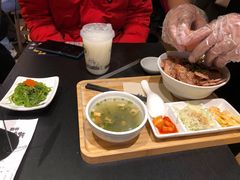 可尔必思-熊吞·大碗丼烧肉饭(西市场嘉华店)