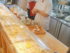 -闯关东东北农家菜(崂山石老人店)