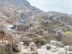 -大平台龙居瀑布旅游区