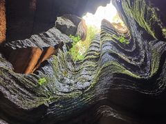 -梭布垭石林景区