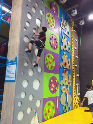 -蹦贝运动中心·蹦床·攀岩·闯关(龙岗店)