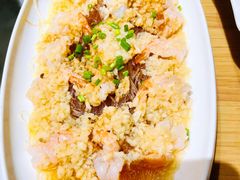港式蒜香蒸明虾-渝信川菜 · 川味家常菜(财富购物中心店)
