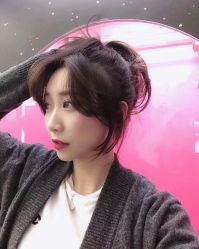 -AYO SALON