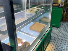 面包甜点陈列柜-勿理堂(西村店)