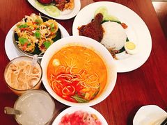 -小槟城美食馆