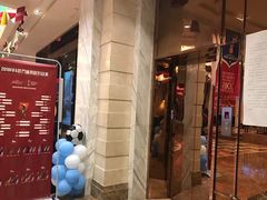 -乐界KTV(虹桥中心店)