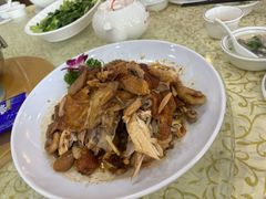 -鹏城人家海鲜酒家·23年老字号(较场尾店)