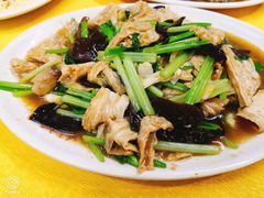 -翠微茶楼饭店(前山店)