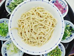肉丁小碗干炸炸酱面-海碗居(牡丹园店)