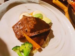 -宴悦海鲜餐厅·游水海鲜·牛排(亚龙湾瑞吉店)