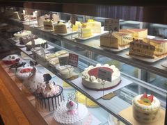 -焙丽拾光(麦凯乐直营店)