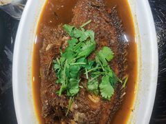 -东口码头·烧鸽子·鱼头泡饼·地方菜(金鹰悦城店)