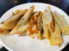 韭菜鸡蛋盒子-燕青小馆(东园大厦店)