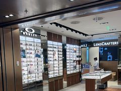 -LensCrafters亮视点(蓝色港湾店)