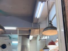 大堂-横河佬炖品店(罗阳一路老店)