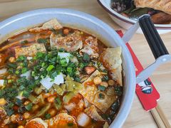 -丽丽三鲜螺蛳粉(田林路店)