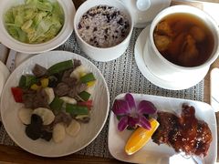 -臻儿屿月子会所(茶山店)