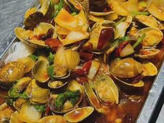 -马路牙子烧烤音乐酒馆(望京店)
