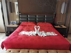 -中山利和希尔顿酒店