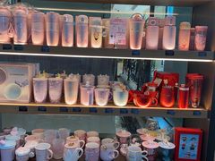 零售区-星巴克(北京西大望路温特莱店)