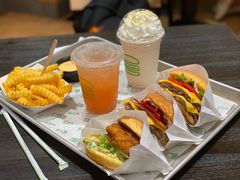 招牌牛肉堡双层-Shake Shack(西单大悦城店)