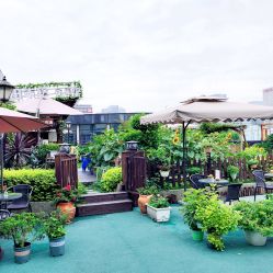 -梦田都市农场(银泰城店)