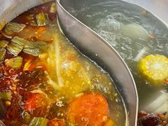 -顺水湾·牛肉牛杂火锅(驾鹤店)
