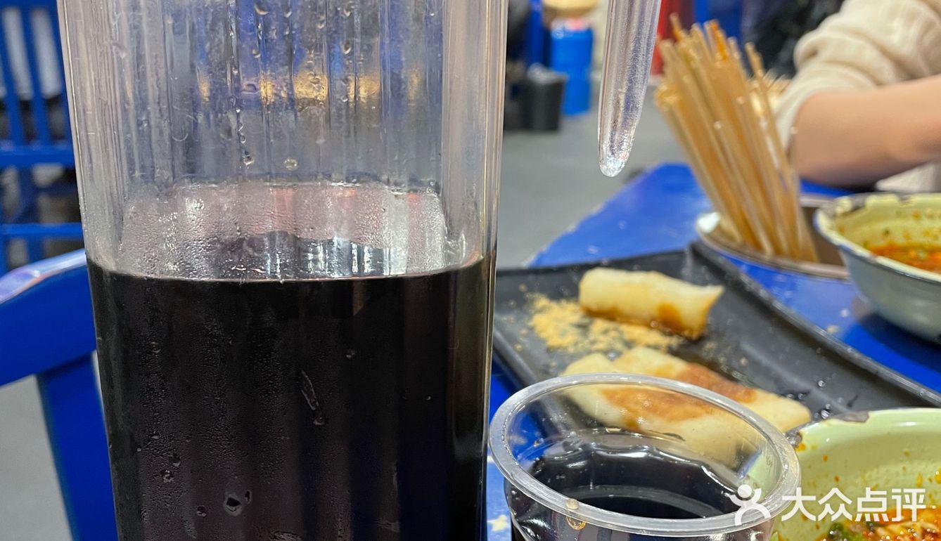 一家超有年代感的｜马路边边｜你去吃了吗？