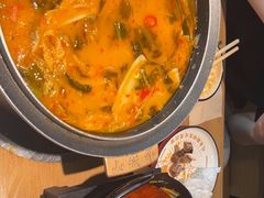 -山城外·非遗酸菜鱼(蜀都万达店)