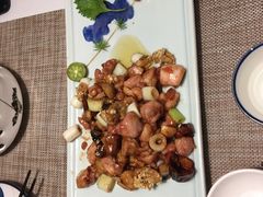 -肆月河豚·新淮扬(金融街店)