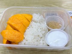 -陈记甜品窝(中山北路店)