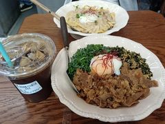 -CowCow其其·牛杂咖啡公司(六运店)
