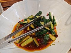 -金滏山·烤肉海鲜火锅自助(襄阳万达店)