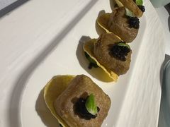 鱼子酱呈坎毛豆腐-半勺·新徽菜(银泰城店)