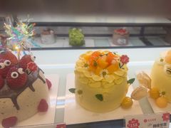 -花花卷卷·鲜食蛋糕(泉屋店)