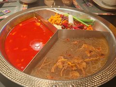 -廖掌柜·重庆鲜货火锅(上海首店)