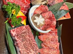 -炼火烤肉店