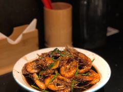 杭州老头儿油爆基尾虾-老头儿油爆虾·知味杭州(爱琴海购物中心)
