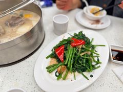 -肥仔文澳门猪骨煲(南京西路店)