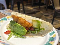 炸魚牛油果taco-TACOS by miumiu(地堡街店)