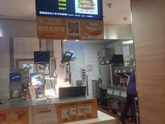 -麦当劳(红旗路店)