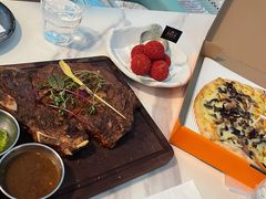 -拾挚扒房(招商花园城店)