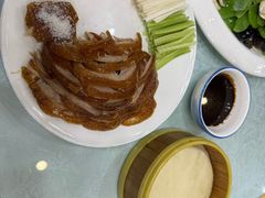 -六和聚传统烤鸭.天津菜(和平店)