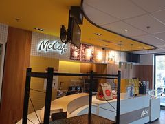 -麦当劳(玉桥中路店)