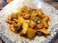 大理洋芋焖鸡-雀舞云南菜(乐客城店)