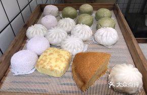 Soft Steamed Sponge Cake