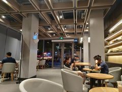 大堂-瑞幸咖啡(杭州绿地中央店)