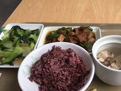 -老乡鸡(武汉中南梅苑小区地铁站店)