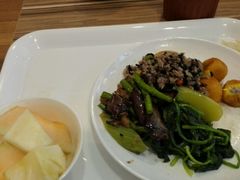 -感恩心素食馆(百世广场店)