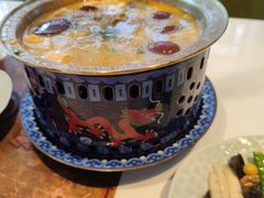 -红樱桃·欢乐餐厅(太原里店)
